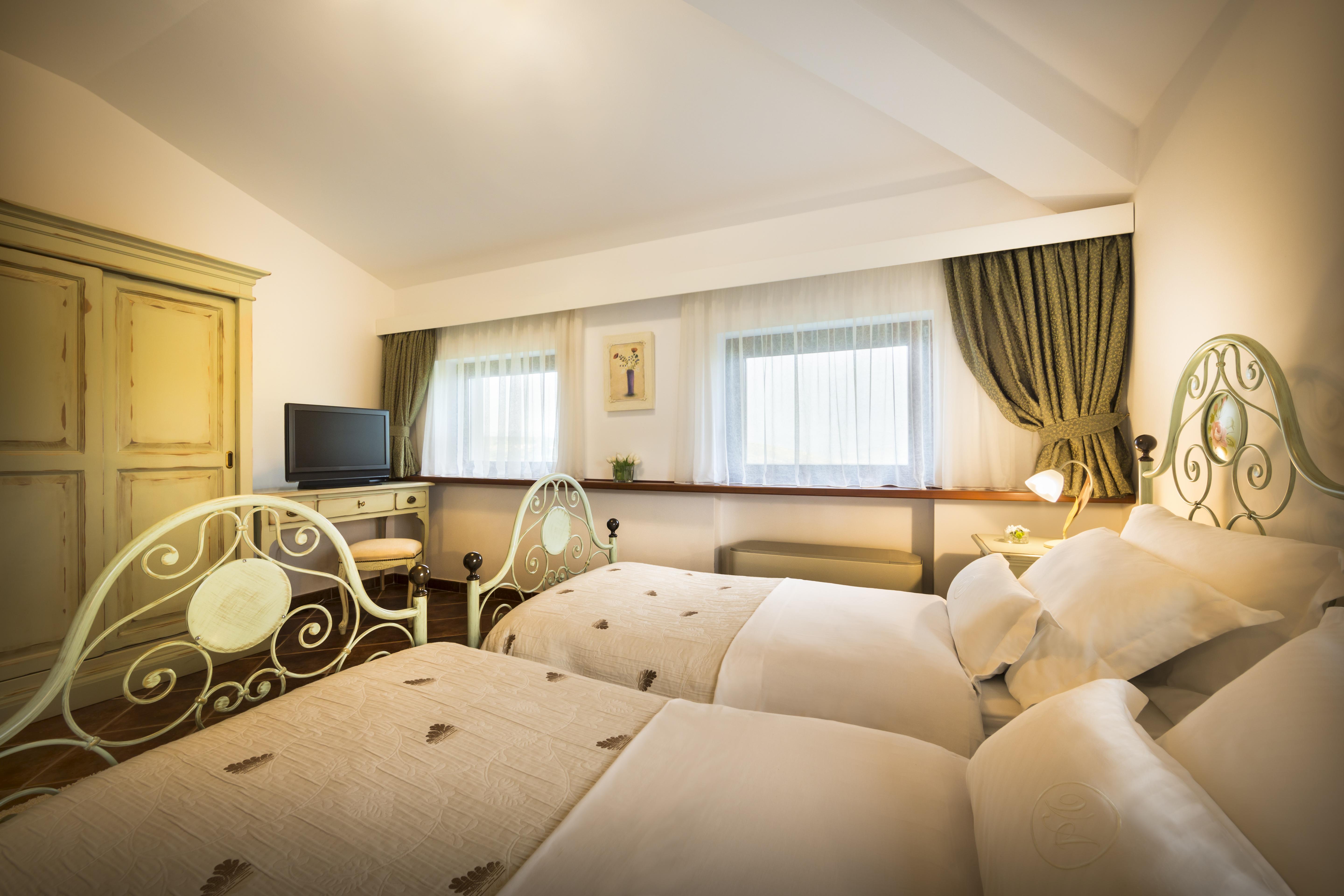 Palazzo Angelica B&B Adults Only Oprtalj Экстерьер фото