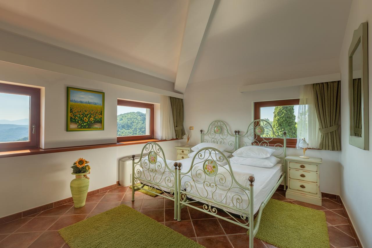 Palazzo Angelica B&B Adults Only Oprtalj Экстерьер фото
